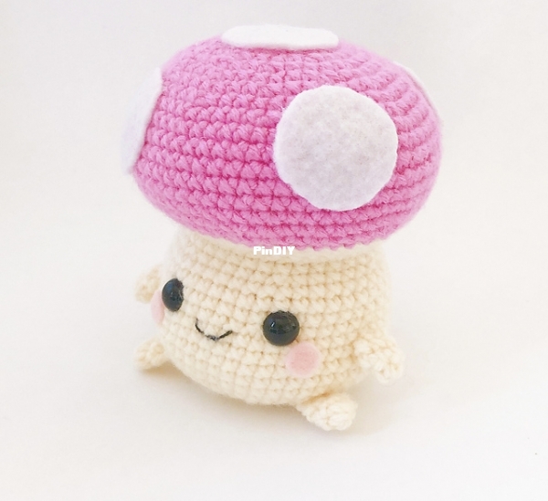 Choco Apple Shop - Nina Shimizu - Chubby Kinoko.jpeg