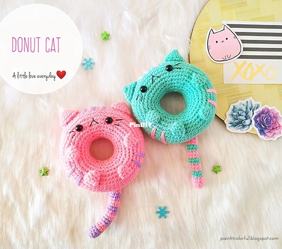 A little love everyday! - Paint It Colorful - Anitha Domacin - Donut cat.jpg