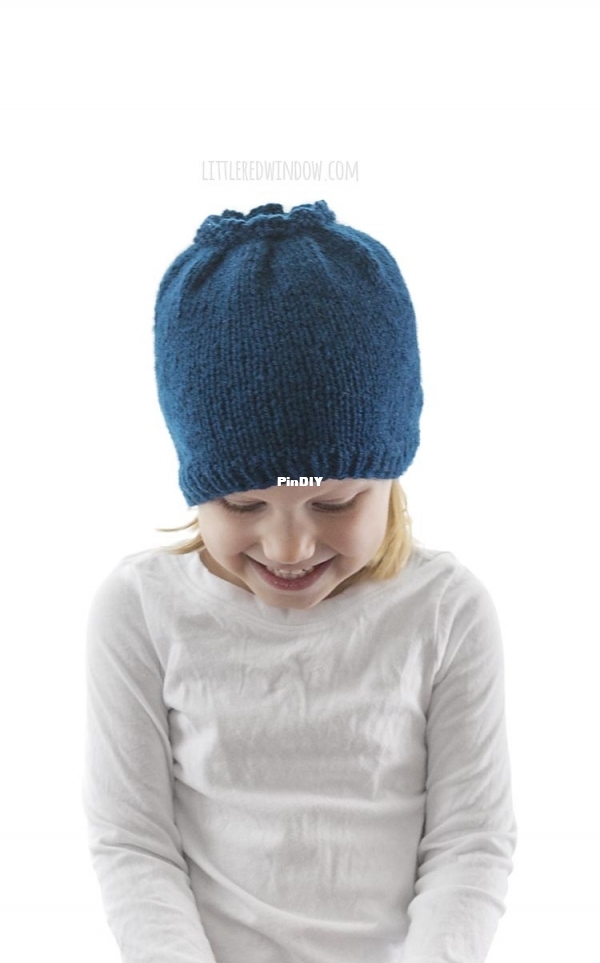 Blueberry_Hat_Knitting_Pattern_04_littleredwindow_ravelry.jpg