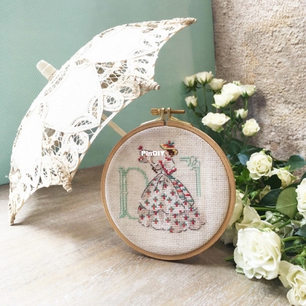 LBP - Le Grand ABC Crinoline 05.jpg