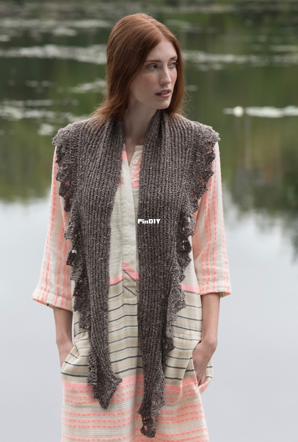 Evora Shawl by Andrea Rangel.jpg