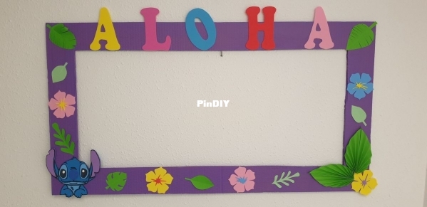 Frame for selfie stitch