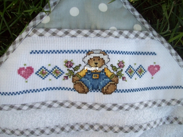 hooded bath towel decoration 002.JPG
