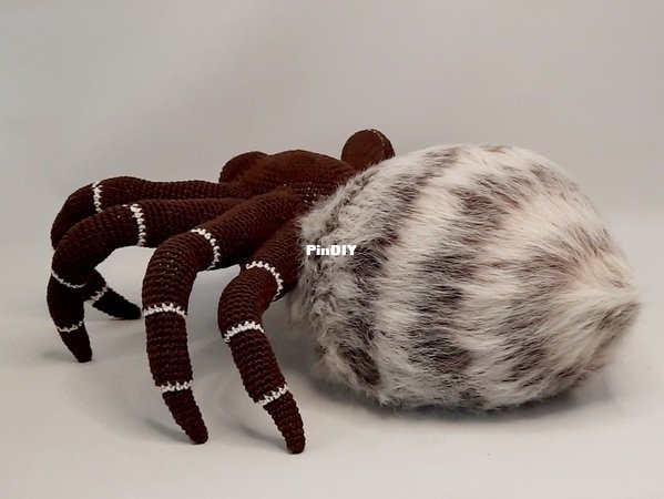 haekelanleitung-spinne-morla-2138251494-599x450.jpg