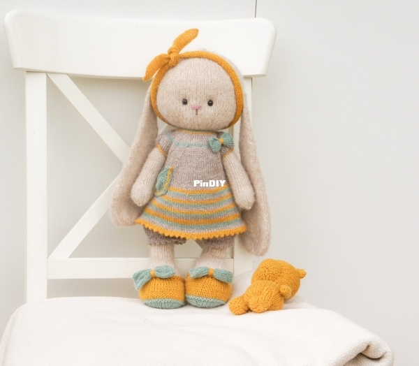 !Betty Outfit Polushka Bunny Knit (2).jpg