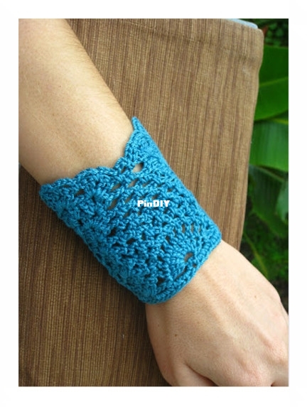 Sia.Studio - Pineapple Wrist Cuff #1 pattern