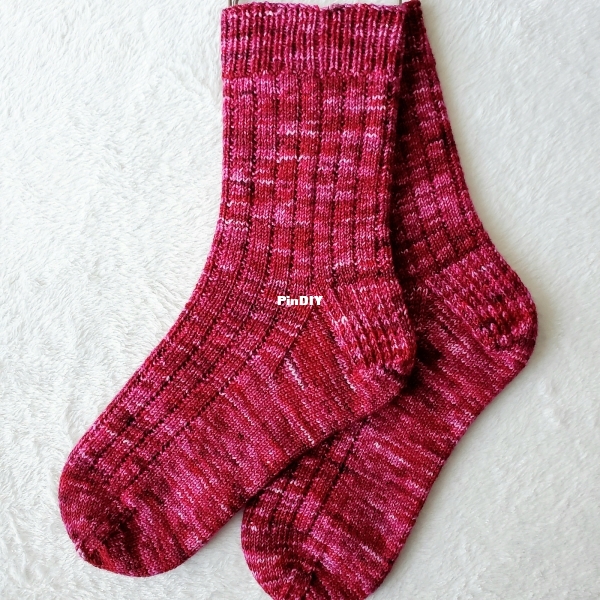 Flat_lay_sock__brighter_.jpg