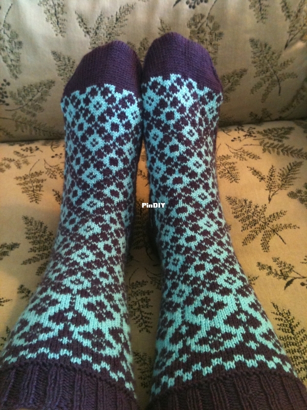 Garland Socks.jpg