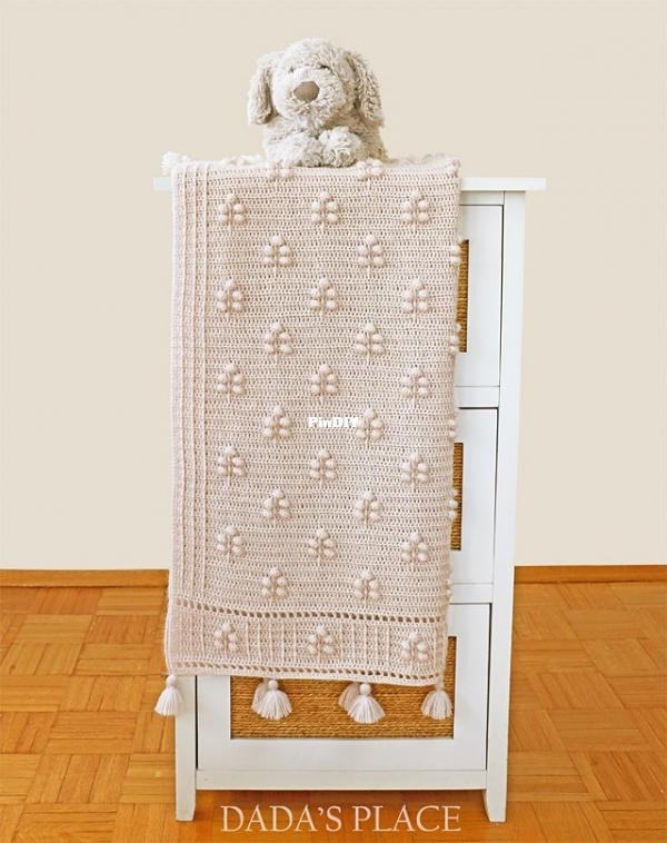 Dadas place- Into the woods blanket