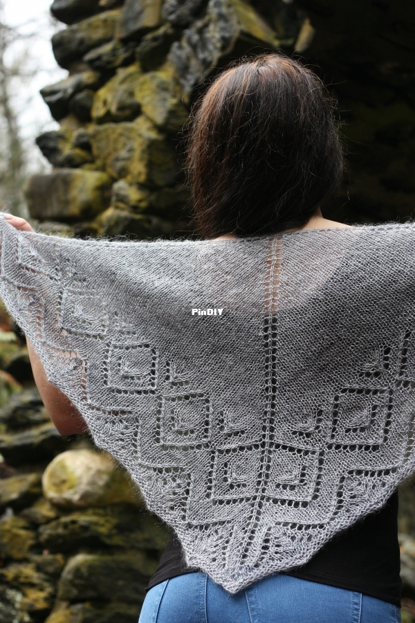 In a Twinkling Shawl2.jpg