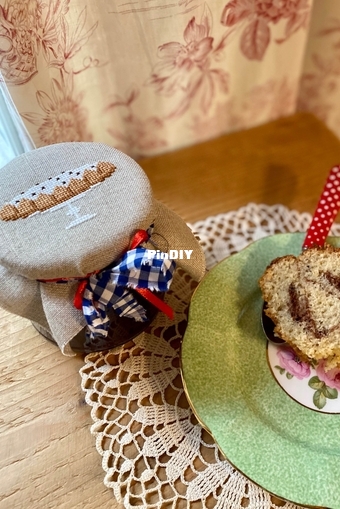 ANC003-142 Embroidered Jar Lid Cake_A4.jpg