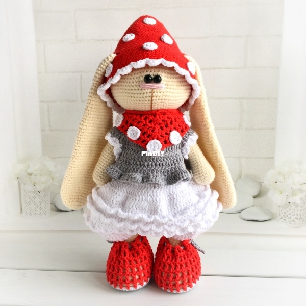 Amanita Outfit KnitToyPatterns Natalya Solovjeva.jpg