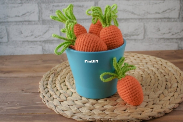 egg cozie.jpg