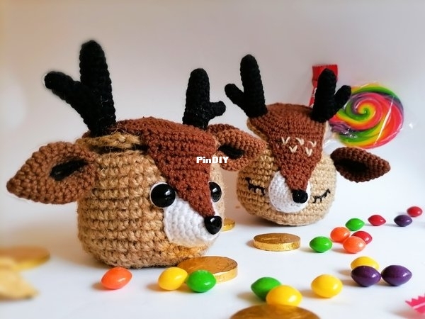 deer-christmas-surprise-box-crochet-pattern-600x450.jpg