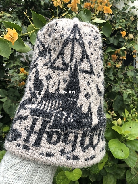 knittinglotta -  Lotta Lundin - HP Beanie.jpeg