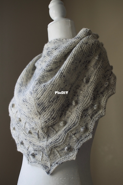 Gatsby Shawl by Dawn Henderson.jpg