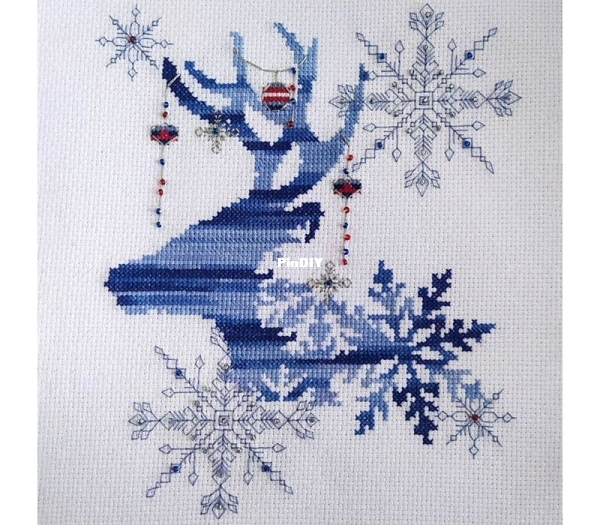Christmax_Deer_Free_Cross_stitch_pattern.jpg