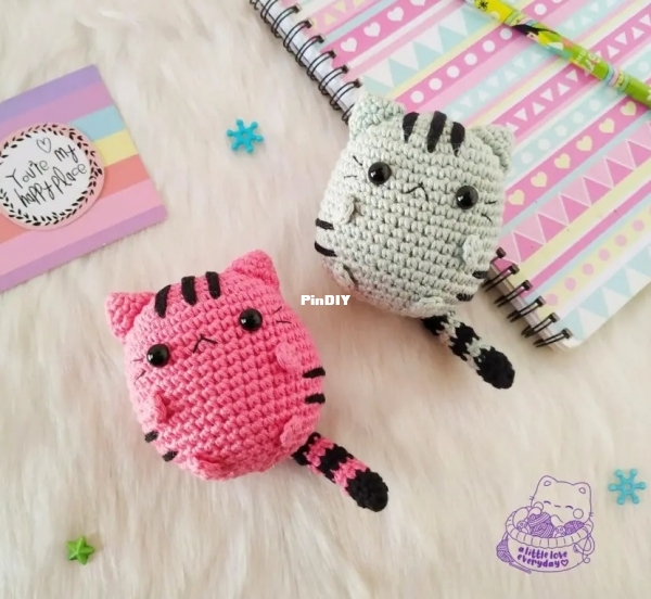 A little love everyday! - Paint It Colorful - Anitha Domacin - Chubby cat amigurumi.jpg