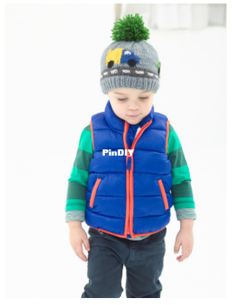 Traffic Hat in Lion Brand Vannas Choice