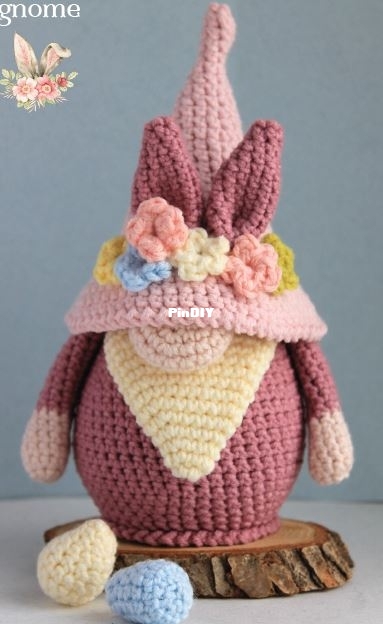 Happy Easter bunny.JPG