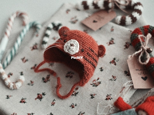 Straw Animals - Julia : Juliya Ustimenko - Hat Tiger.jpg