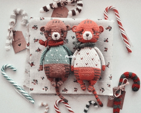 Straw Animals - Julia : Juliya Ustimenko - Tiger.jpg