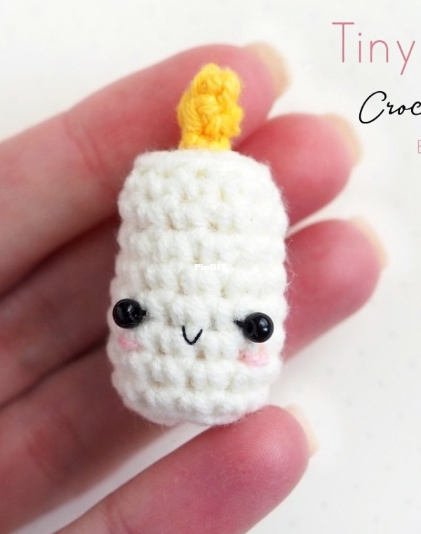 Wandering Deer Tiny Candle.jpg
