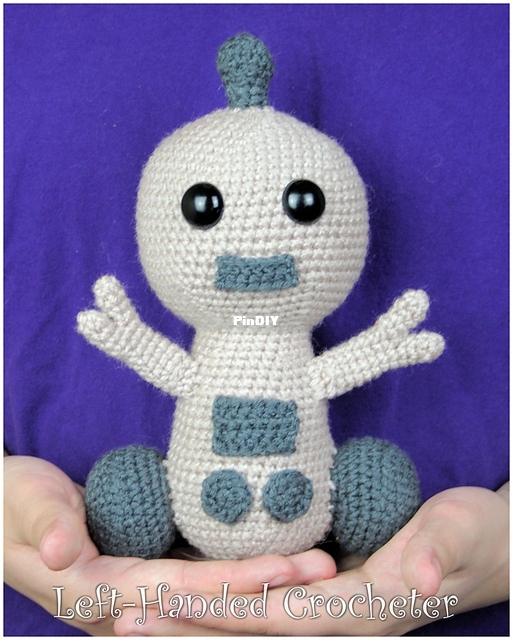 The Left-Handed Crocheter - Jennifer Adams - Robots Collection Rusty the Robot.jpeg