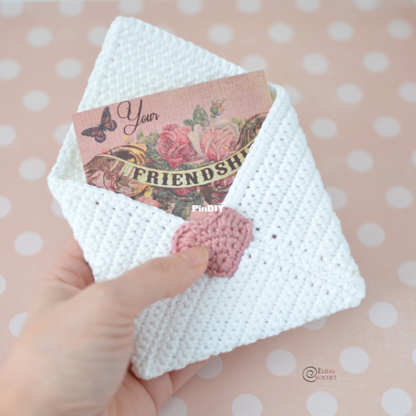Elisa&#039;s Crochet - Valentine Envelope.jpg