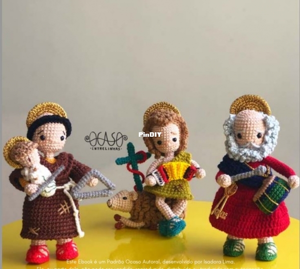 santo trio.JPG