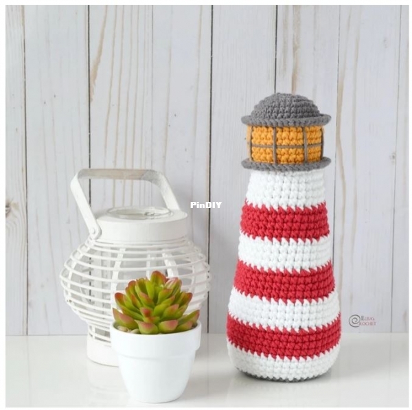 lighthouse.JPG