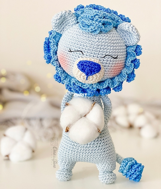 lancel_lion_amigurumi_crochet_pattern_02_medium2.jpg
