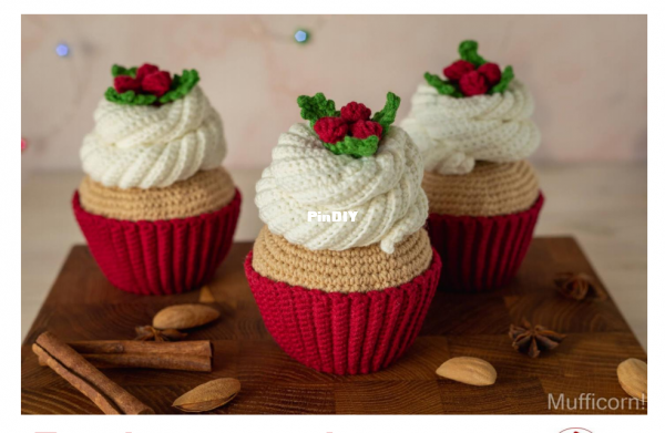 Festive Cupcake Red.png
