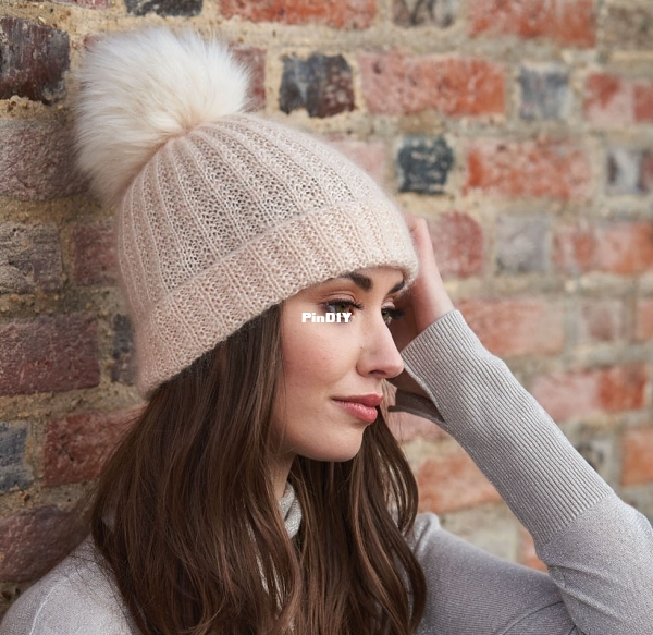 Beatrice_Hat_12.jpg