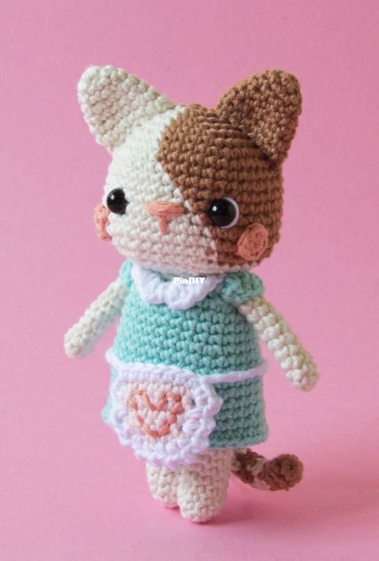 cookie the kitty.JPG