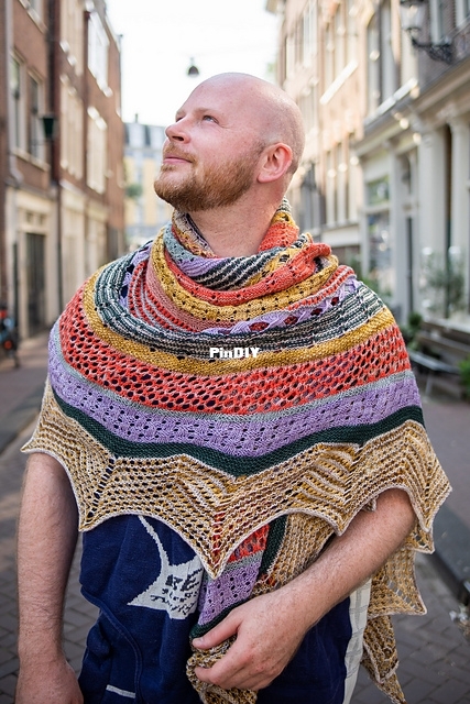 Shawl_Smorgasbord_Sample-55_medium2.jpg