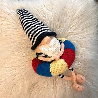 Gnome_Part_Deux_The_Swimmer_K713_00023_small2.jpg