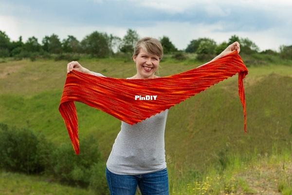 HitchhikerKnittingPatternbyMartinaBehm6.jpg