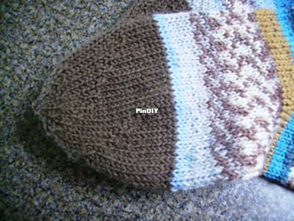 Spiral_Toe_Socks2_medium2.jpg
