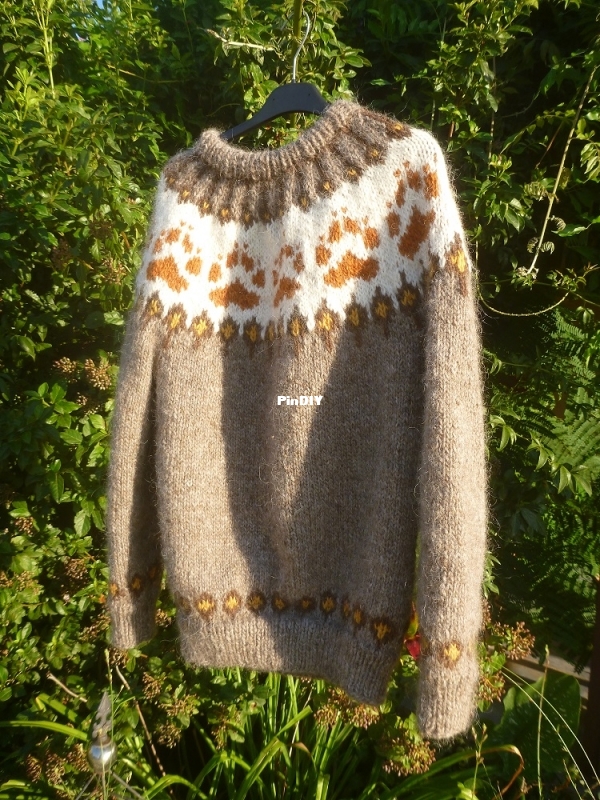 The Wilderness Sweater Villmarksgenseren Linka Karoline Neumann.JPG
