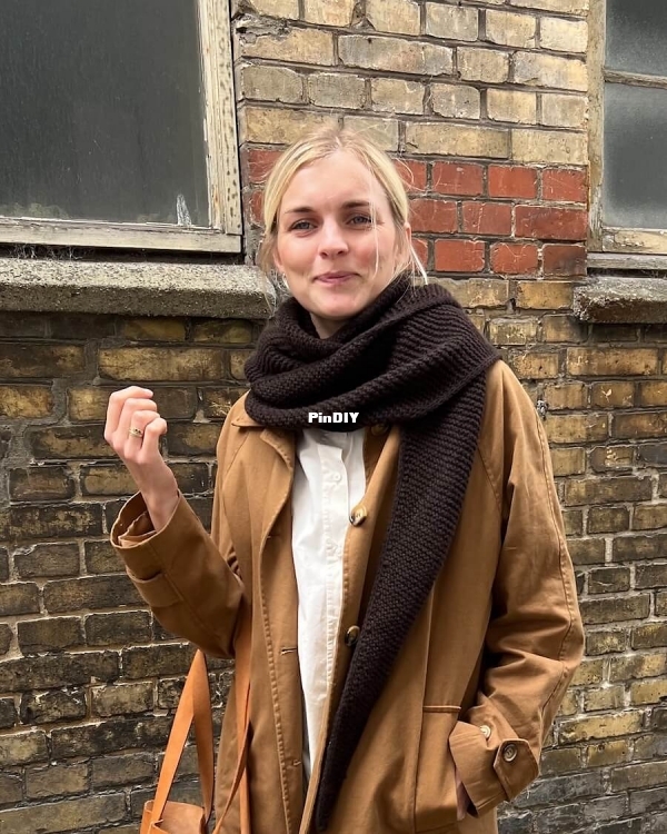 sophie_shawl10_Cropped__2_.jpg