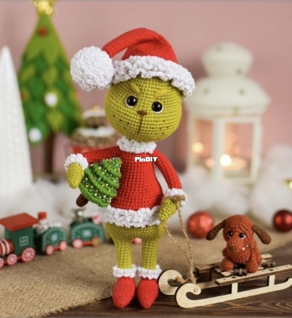 Crochet Friends Lab - Tatyana_Tatiana Kostochenkova - Grinch.jpeg