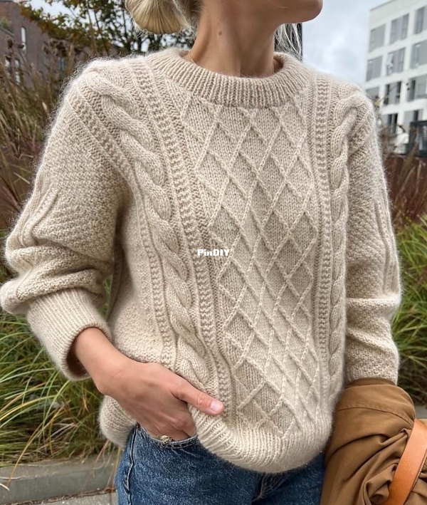 moby_sweater15.JPG