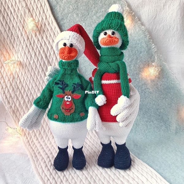 Irina Busina - Irina Khomyakova - Christmas Goose Cuckoo.jpg