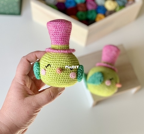 Sarah Dee Crochet - Sarah Prather -  Pixie the Chubby Bird.jpg