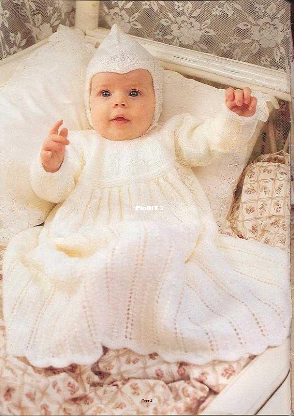 Patons 1095 Layettes and Shawls_000002.jpg