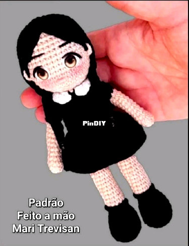 wandinha.png