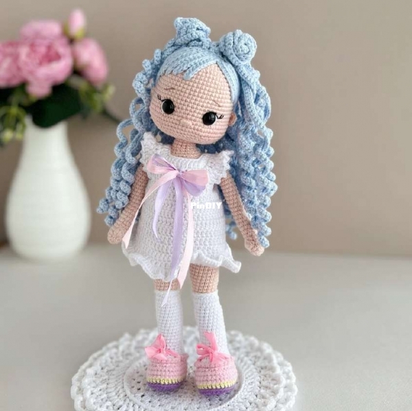 Unicorndoll-white dress.jpg