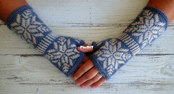 SL5Star Lit Mitts1.jpg