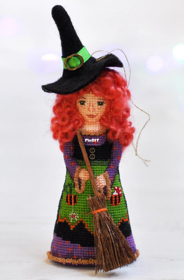 Living on the Rainbow -Luna Witch.png